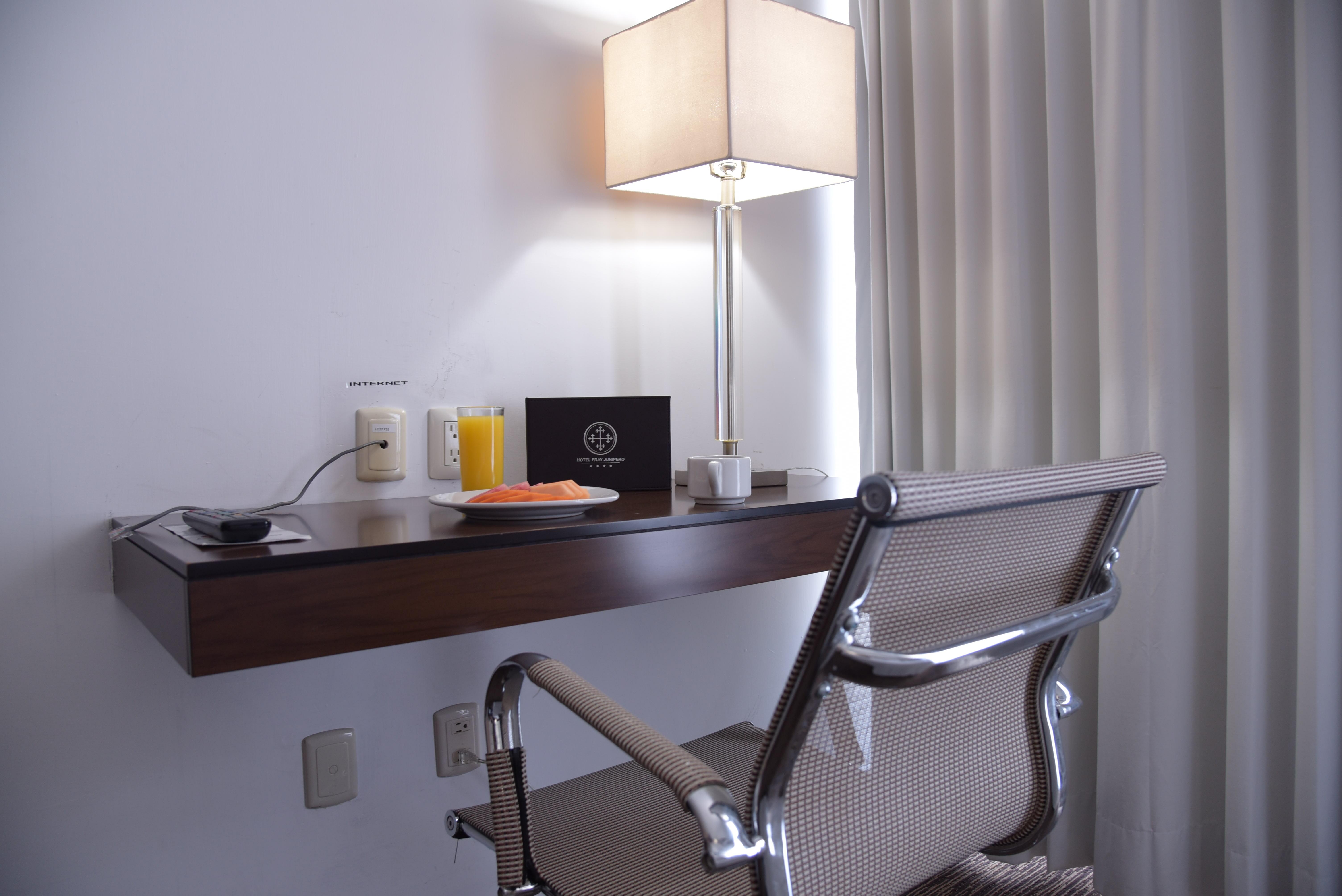 Hotel Fray Junipero Serra Тепик Экстерьер фото